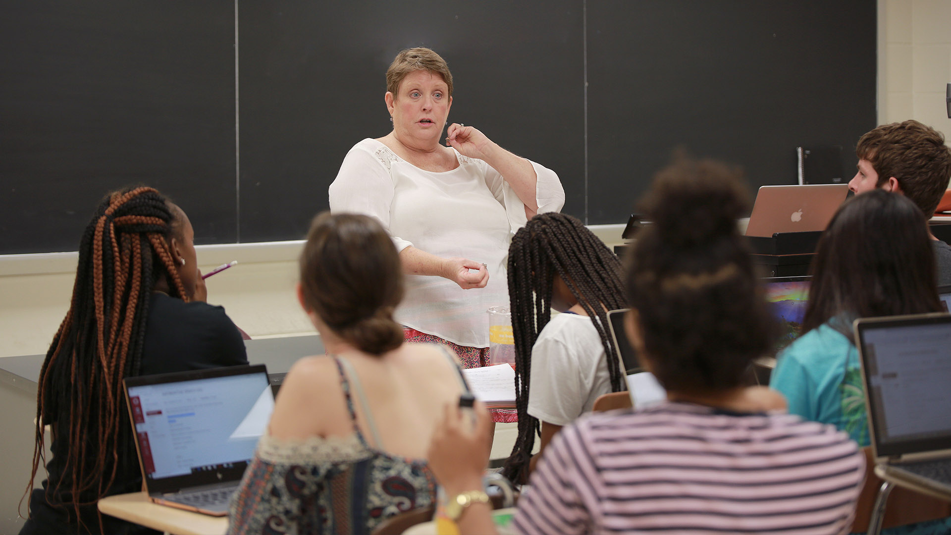 Emily Wilkinson Stallings in class with Summer Academy students.