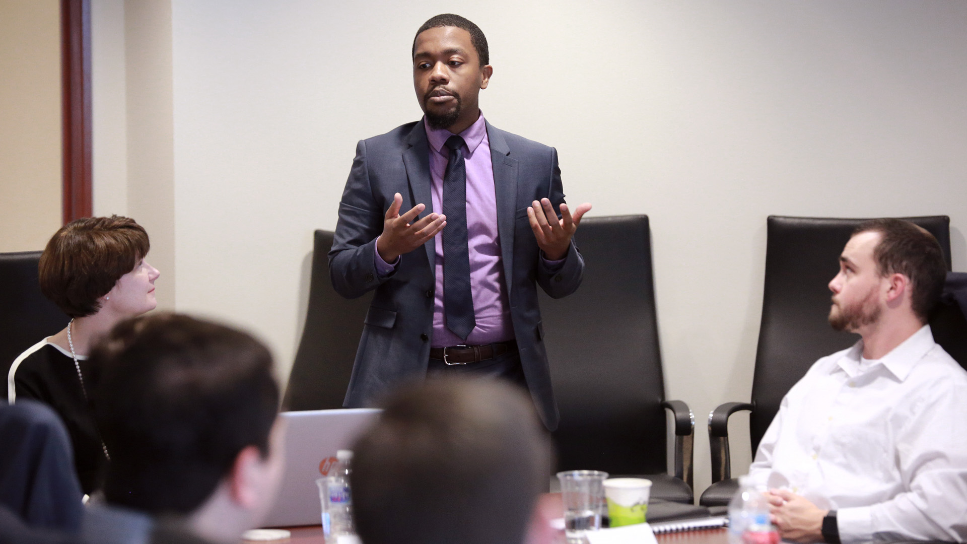 Students meet in Wells Fargo Board Room